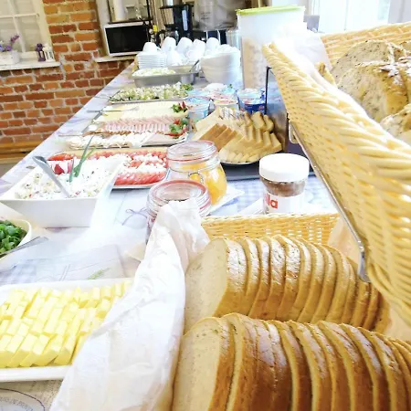 Nowa Fregata - Nad Morzem Bed & Breakfast 3*