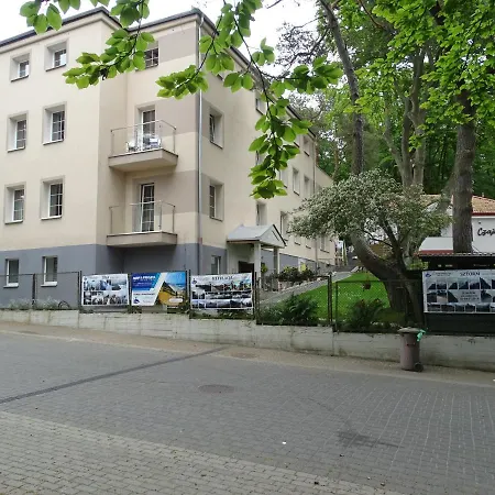 Nowa Fregata - Nad Morzem Panzió *