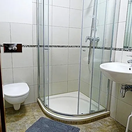 Alojamento de Acomodação e Pequeno-almoço Nowa Fregata - Nad Morzem 3*